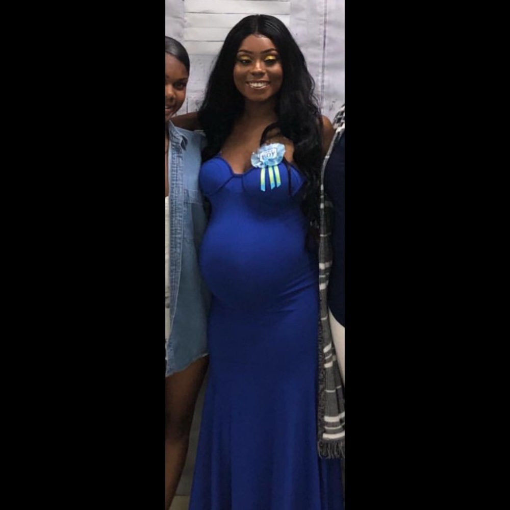Baby shower dress